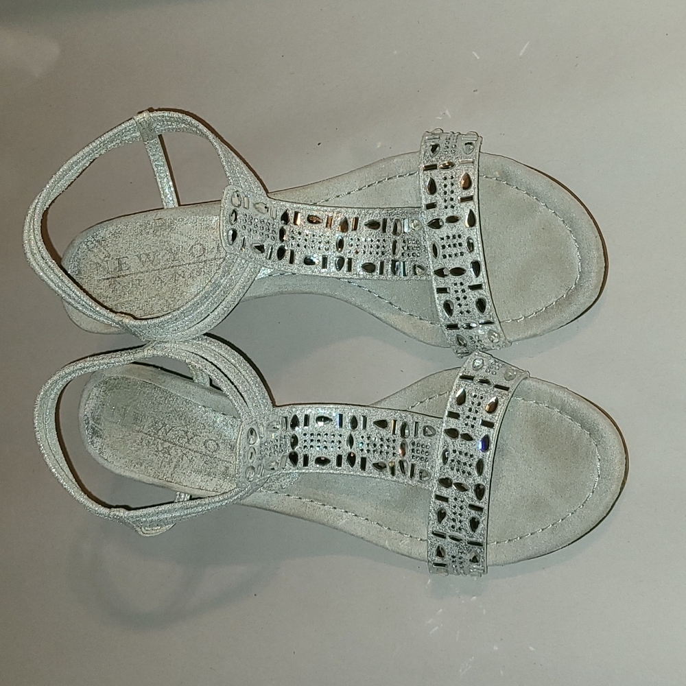 Sparkly silver bling wedge heels size 10 with rhinestones perfect for bridesmaid